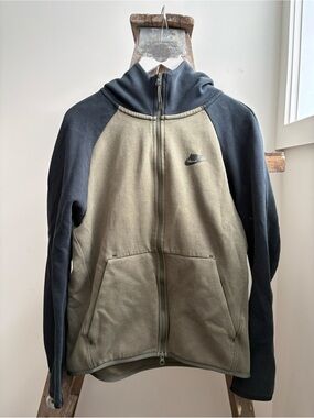 Nike Men’s Tech Fleece Two-Tone Full-Zip Hoodie Jacket - Olive/Black